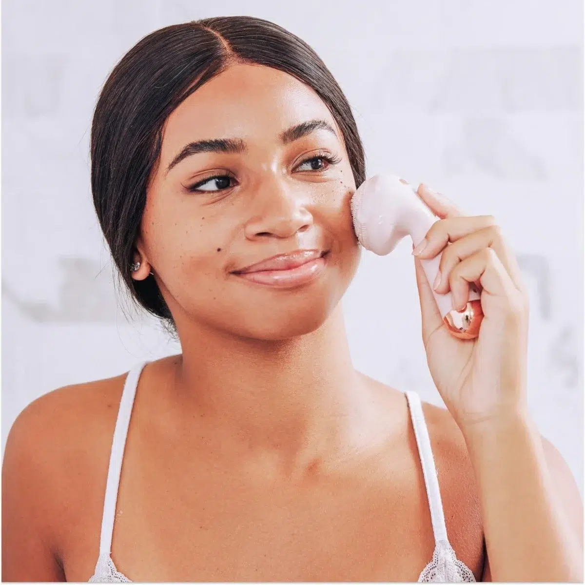 Finishing Touch Flawless™ Cleanse Facial Cleanser & Massager – Image 3